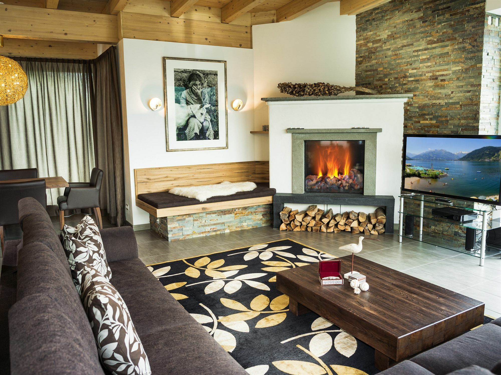 Alpenparks Residence Zell Am See Bagian luar foto